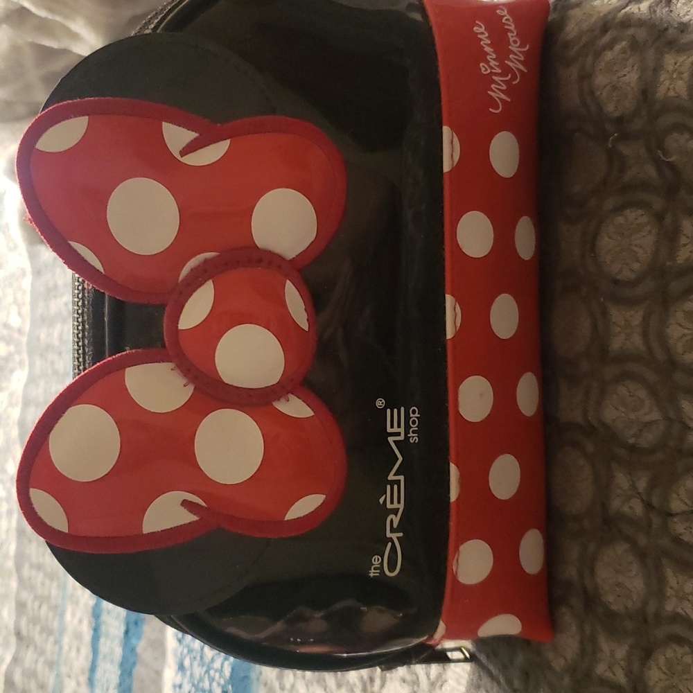 Makeup bag